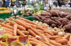 Alimentos básicos acumulam altas superiores a 100% em 2026